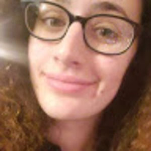 Meet your Posher, Cassandra